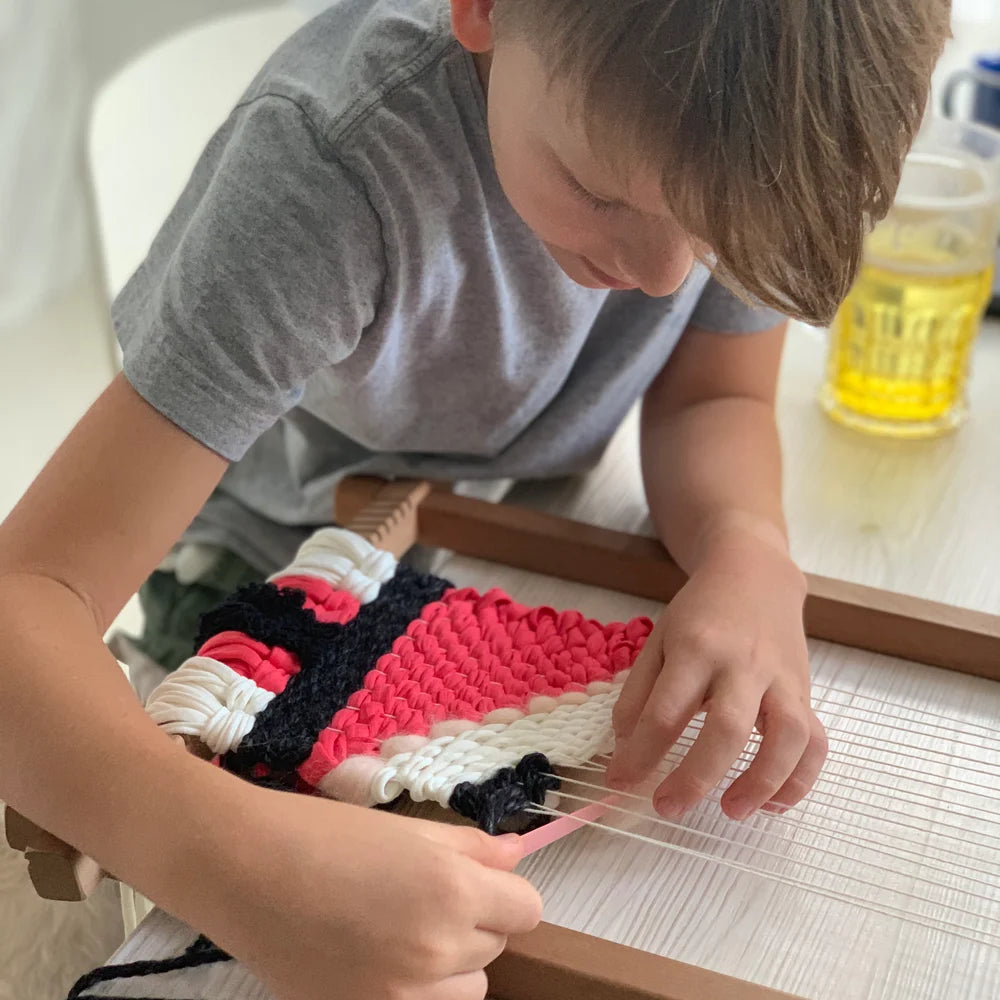Weaving for Young Crafters w/Hila Eshel